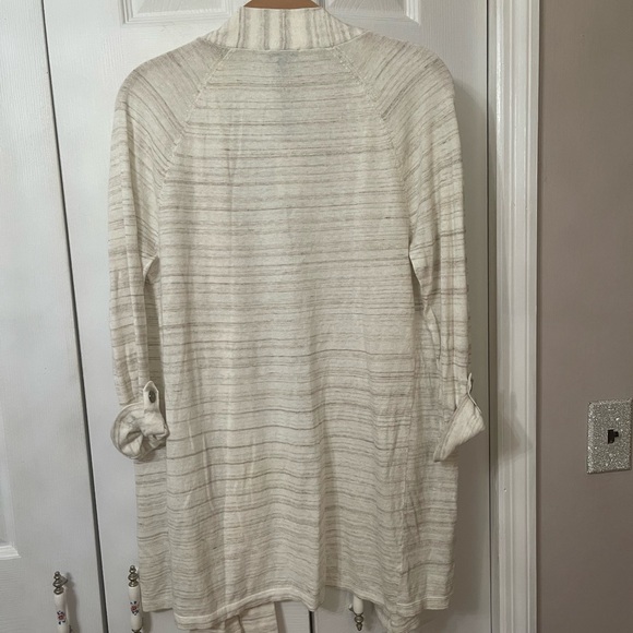Express Women’s Light Weight Cardigan Size Large NWT - Picture 7 of 9